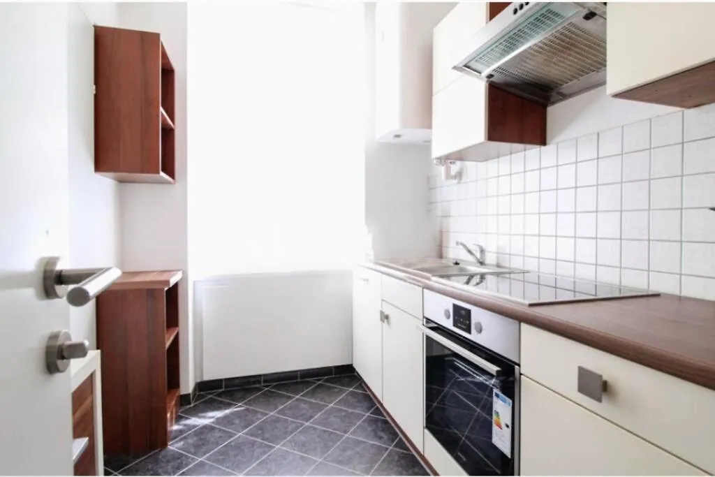 10 Min To Center & Hauptbahnhof Studio Apartment Viena
